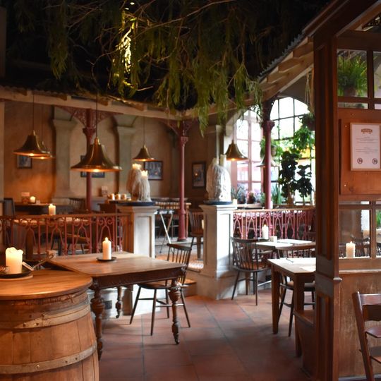 Outback Lodge