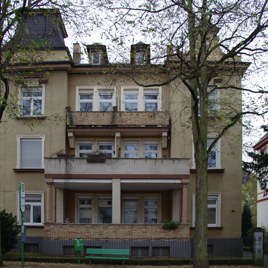 Haus Liebigstraße 64
