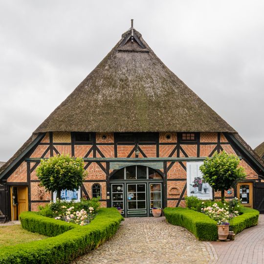 Residential building Hauptstraße 7