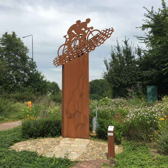 Wielermonument Maasberg, Elsloo