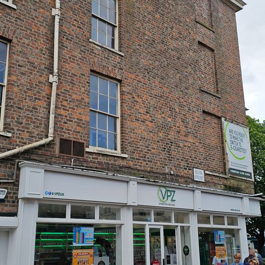 13 And 14, St Sampsons Square