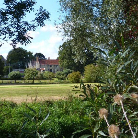 Chippinghurst Manor House And Attached Garden Walls