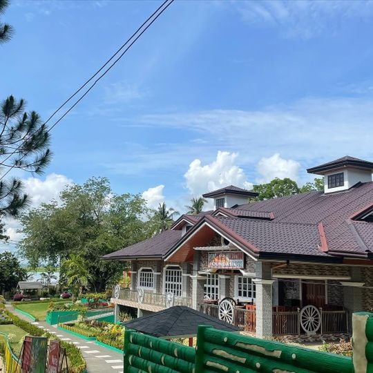 RR Family Spring Resort