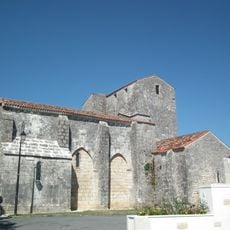 Église Sainte-Geneviève de Soulignonne