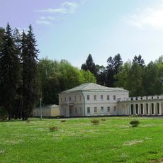 Двухэтажный флигель (южный с галереей) (Валуево)