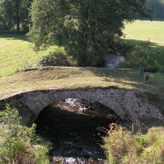 Stone bridge over the Borovský potok near Stříbrné Hory