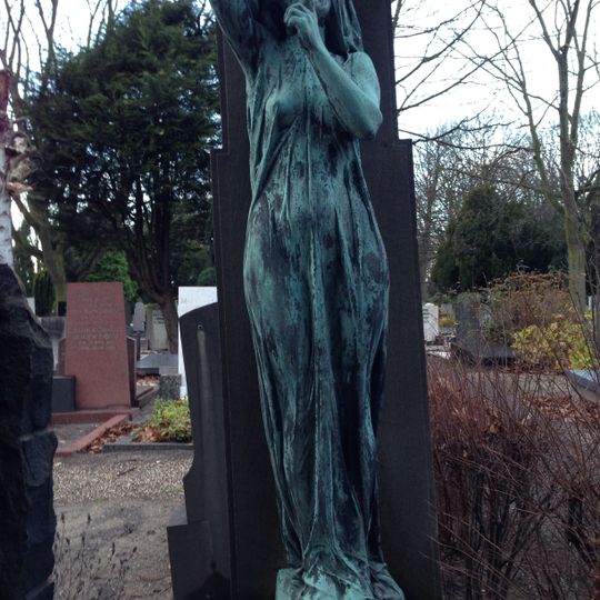 Grave of Toon Dupuis