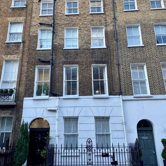 3, Nottingham Street W1