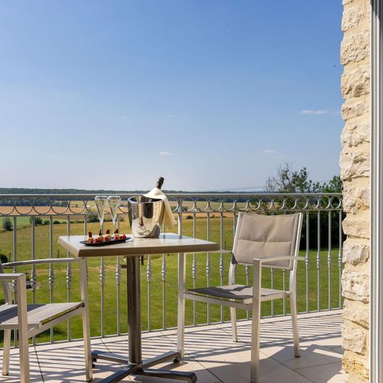 Hôtel-Restaurant Le Val Moret