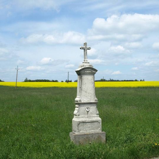 Kříž mezi Osovou a Březí v lokalitě Na Vrškách