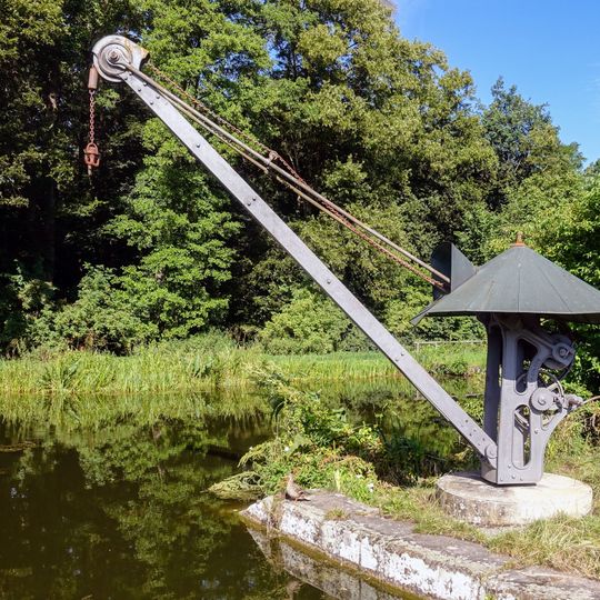 Eisenkran am Kanalhafen Worzeldorf