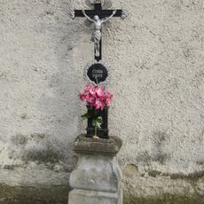 Kříž u kaple svaté Anny