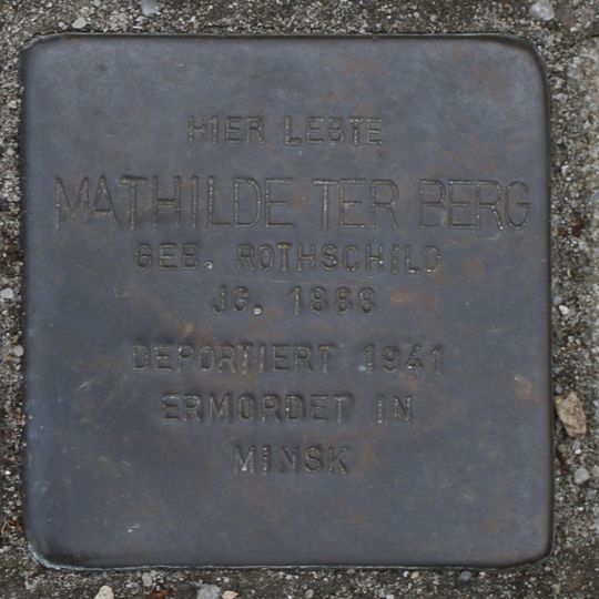 Stolperstein en memoria de Mathilde ter Berg