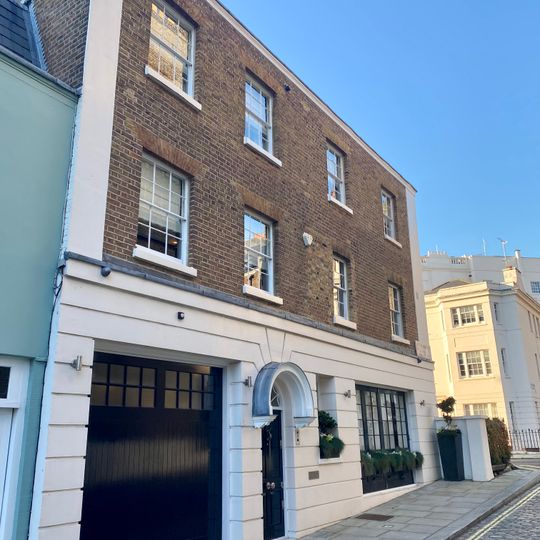 3, Wilton Mews Sw1